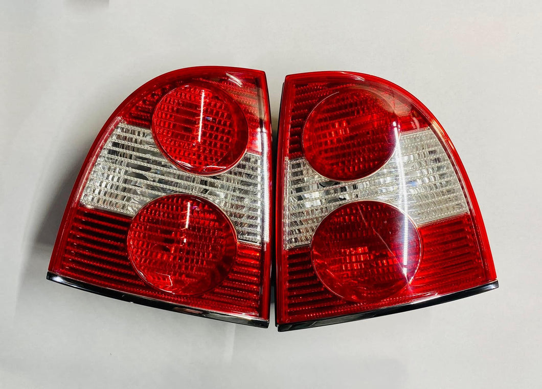B5.5 W8 Sedan Taillights